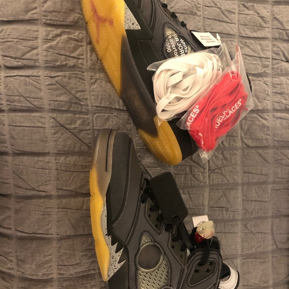 Jordan 5 Retro - Off-White - Picture 7 of 8